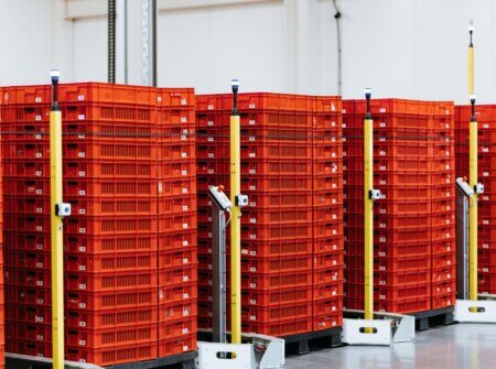 Crate-handling automation